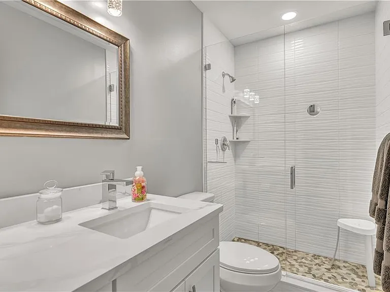 2800 Indian River Blvd #G8 — Photo 16