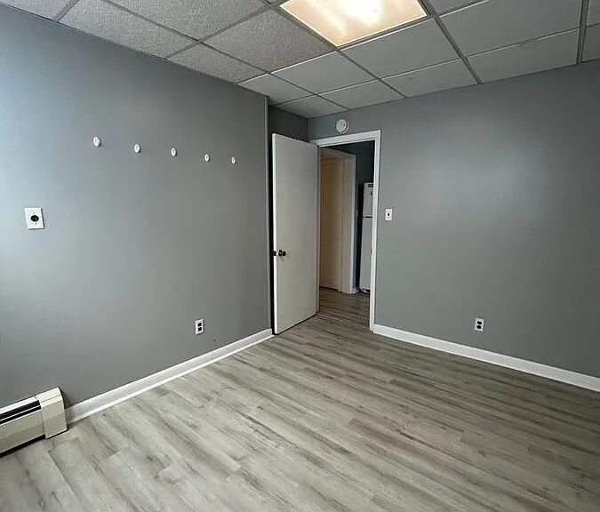 533 W Broadway #1 — Photo 18