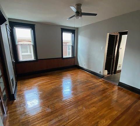 4th image of 4341 Tholozan Ave #A