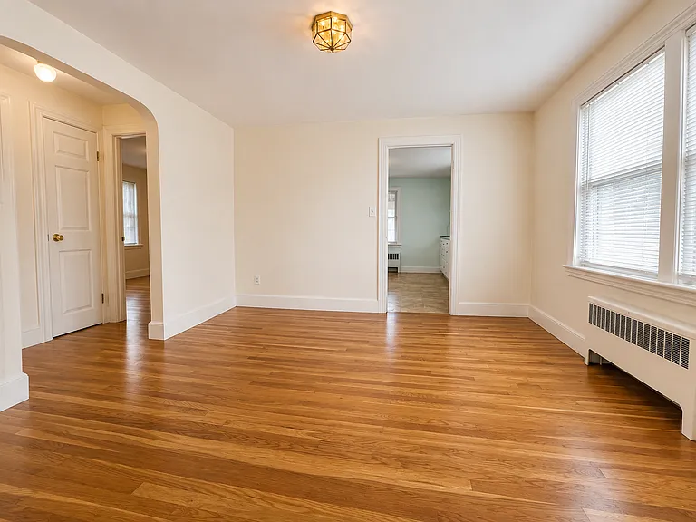 67 Waverley St #67 — Photo 7