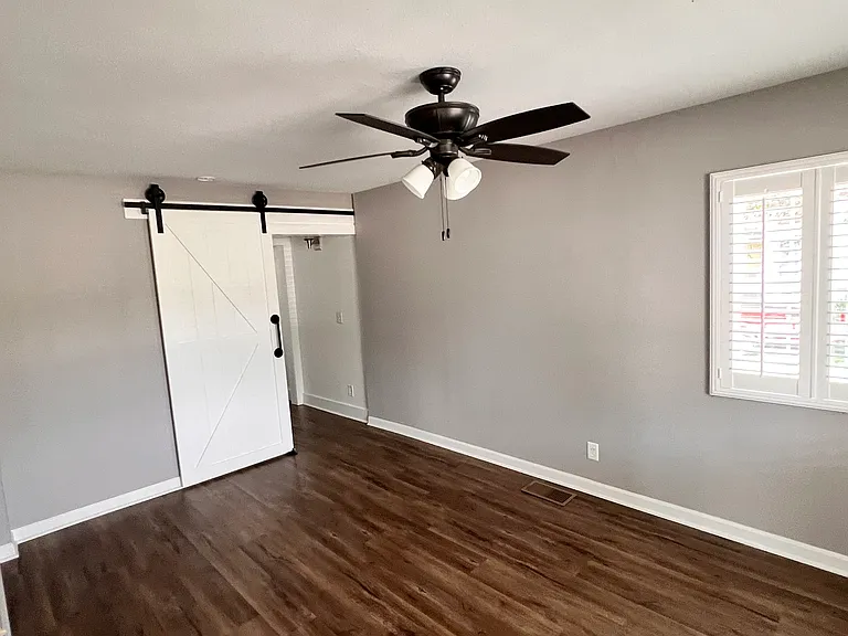 304 West St — Photo 10