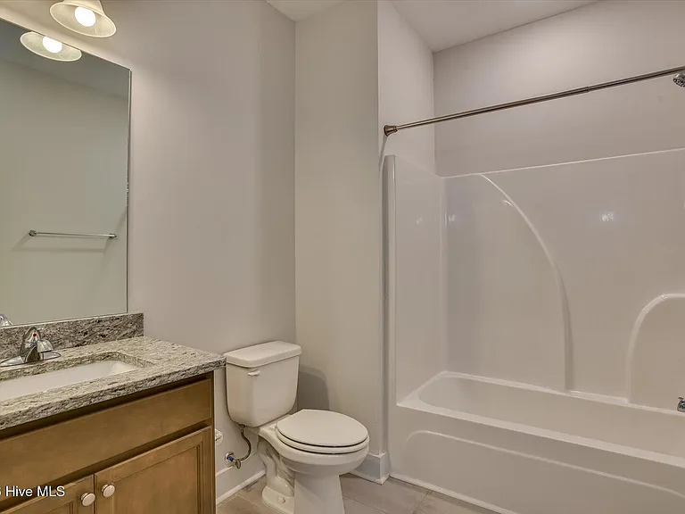 409 Barrow Ln — Photo 12