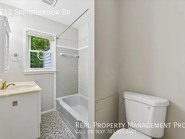 4712 Springbrook Dr — Photo 17