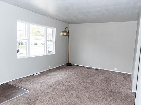 4th image of 5116 Bloomfield Pl