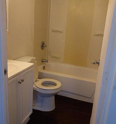 3rd image of 2897 Harrison Ave #11499175