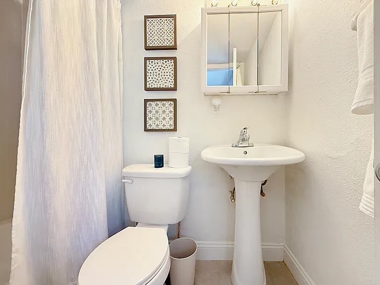 1301 S Howard Ave #B8 — Photo 21