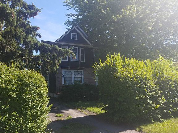 2nd image of 873 Walden Ave