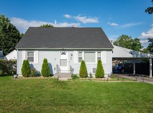 63 Head St, Manchester, NH 03102