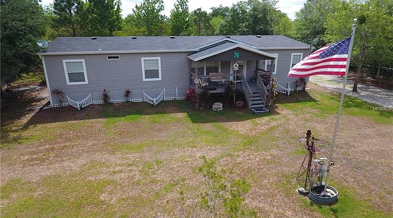 1st image of 4045 Packard Ave