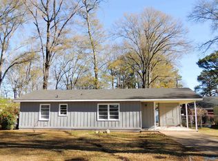 1406 20th Ave SE, Decatur, AL 35601