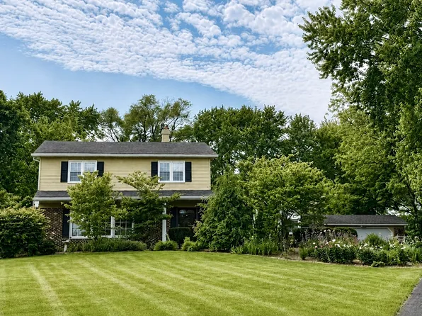 (undisclosed Address), Libertyville, IL 60048