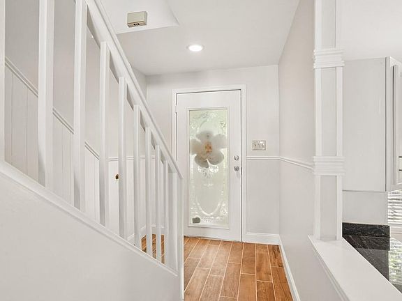 5th image of 629 Colbert St #629