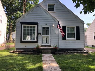 215 W Gramercy Ave, Toledo, OH, 43612