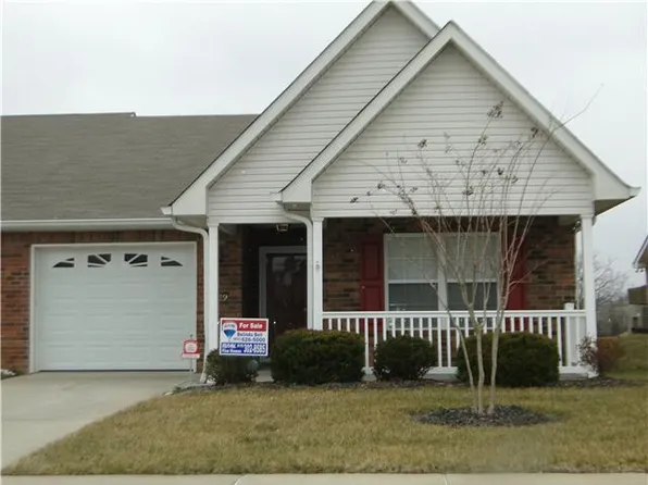 1319 Crofton Park Dr, Columbia, TN 38401