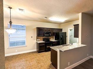 671 Tom Kemp Dr, New Braunfels, TX 78130