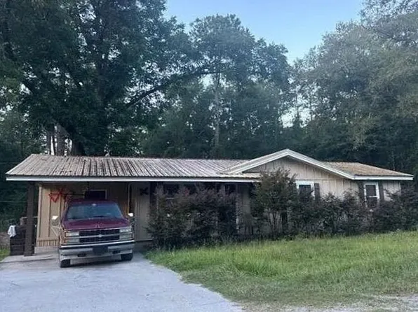 891 Pelham Ave, Graceville, FL 32440