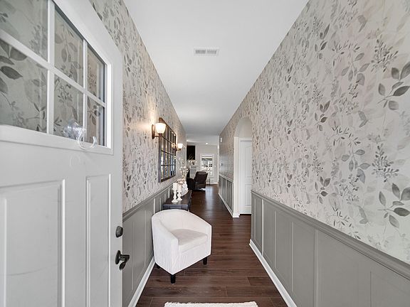 4th image of 499 Cherrywood Dr