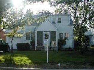 928 Louisa St, Union, NJ 07083