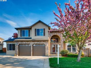 383 SE 10th Ave, Canby, OR 97013