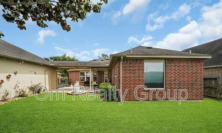 2507 Rustic Trail Ln — Photo 12