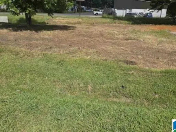 1504 10th Ave N #1504, Bessemer, AL 35020