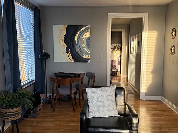 4th image of 102 N 3rd St #6