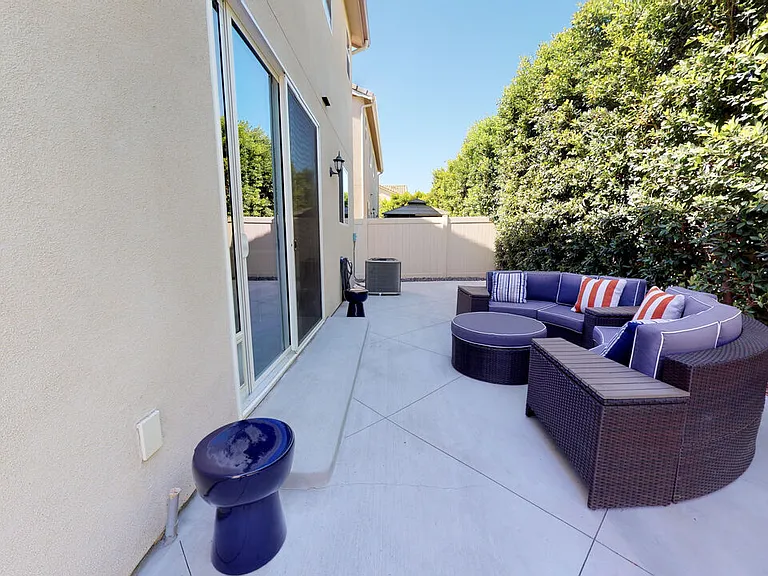 19725 Corbin Ln — Photo 43