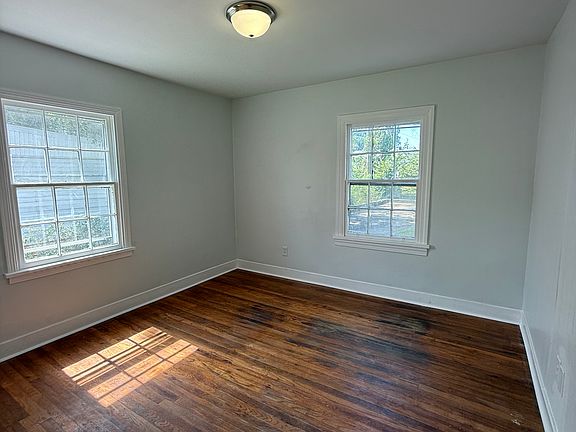 4th image of 4912 Court I