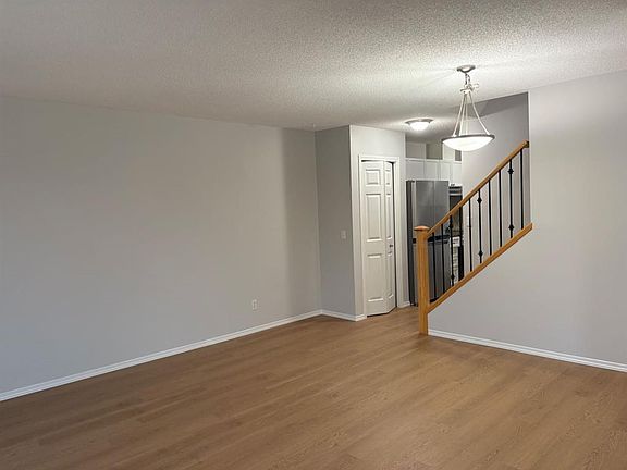 4th image of 950 SE Arbour Lake Rd NW #102