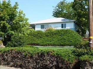674 Knoll Ave, Roseburg, OR 97470