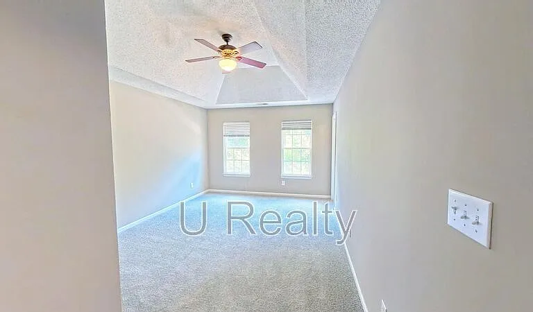 7236 Rock Island Rd — Photo 8