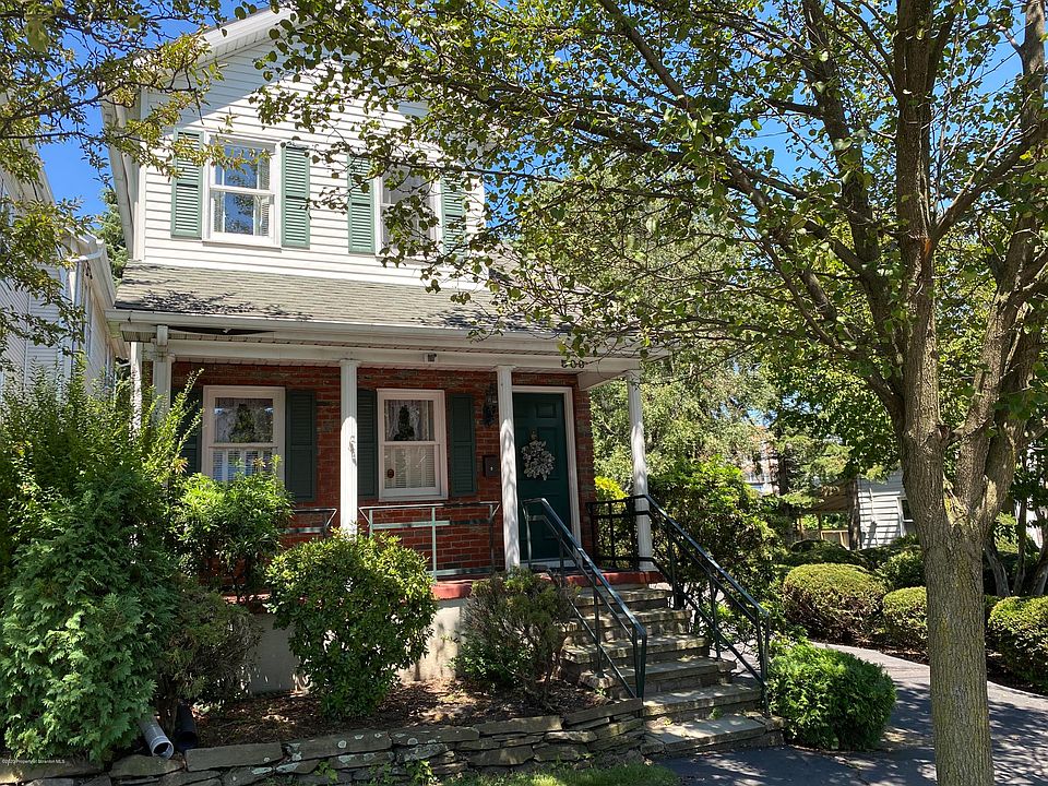 1st image of 509 N Hyde Park Ave