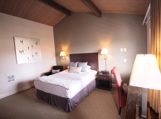 1620 State St, Santa Barbara, CA 93101