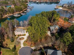 220 Silver Eagle Ct #220, Denver, NC 28037