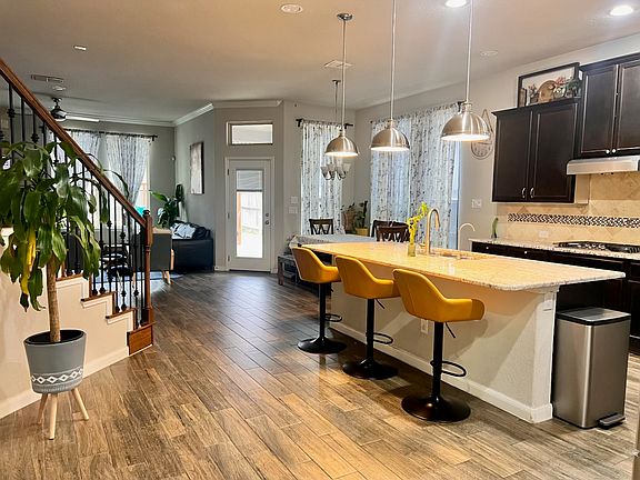 4th image of 21019 Capri Oaks