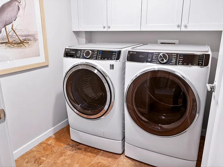 Washer and dryer in-unit laundry room