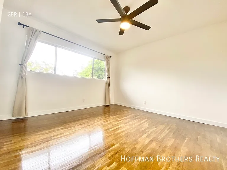 2404 2nd Ave #3 — Photo 7