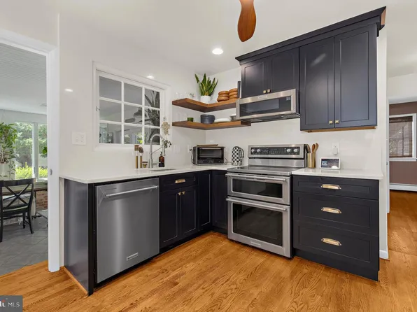 721 Black Forest Rd, Annapolis, MD 21409