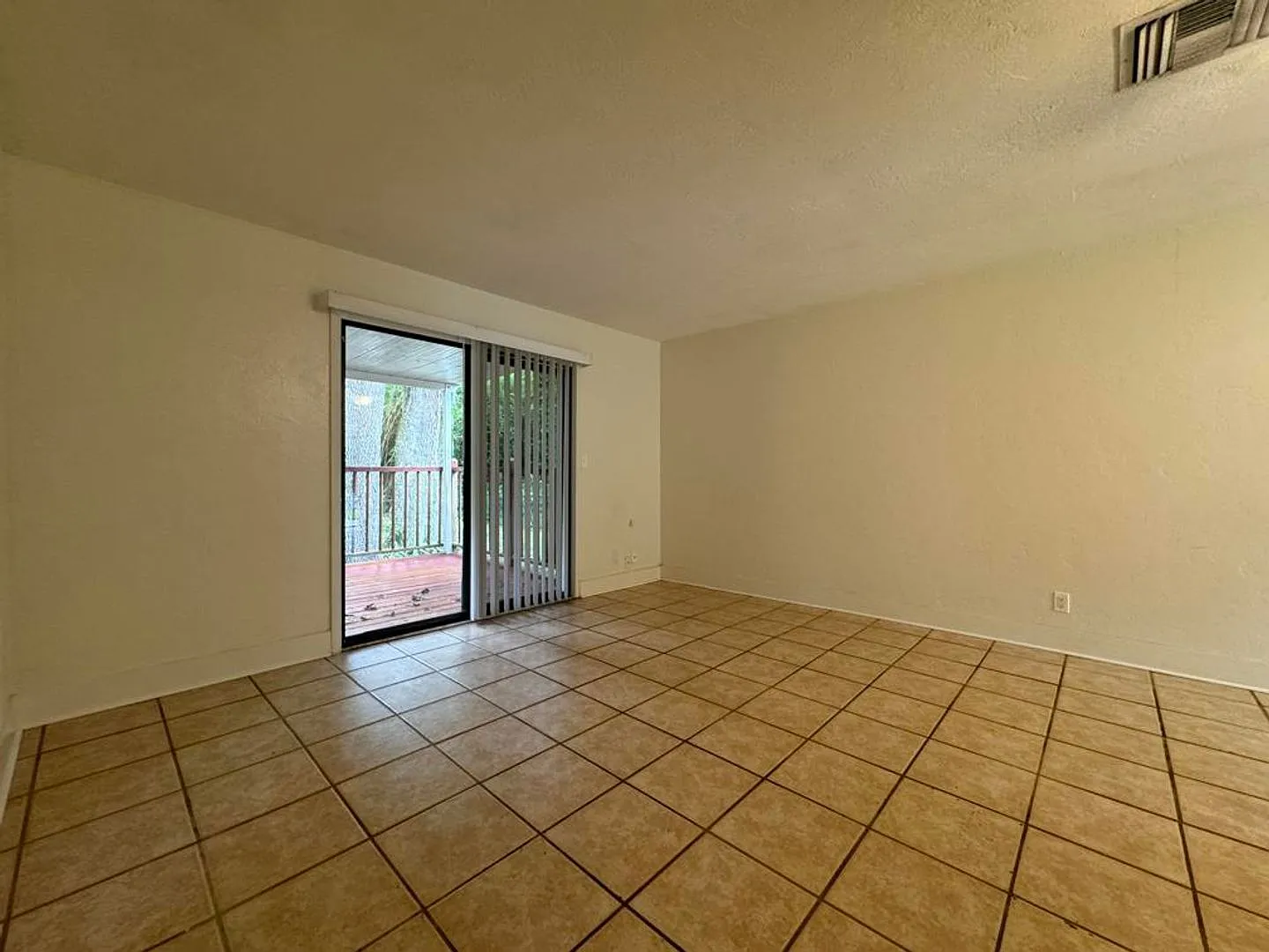 2/2 in Ormond — Photo 4