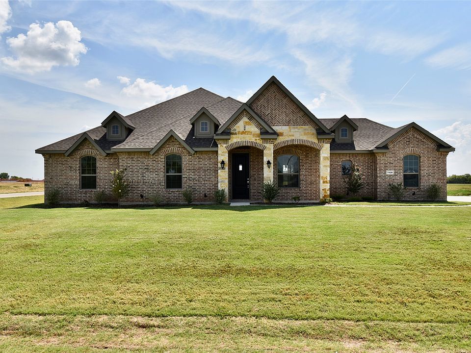 1st image of 7428 Stonehenge Dr