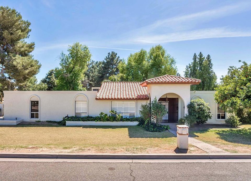1st image of 3101 W Morten Ave