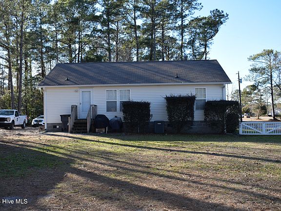 5th image of 408 Gray Dr SW