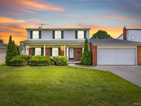 11836 Canterbury Dr, Warren, MI 48093
