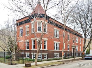1726 W Glenlake Ave APT A, Chicago, IL