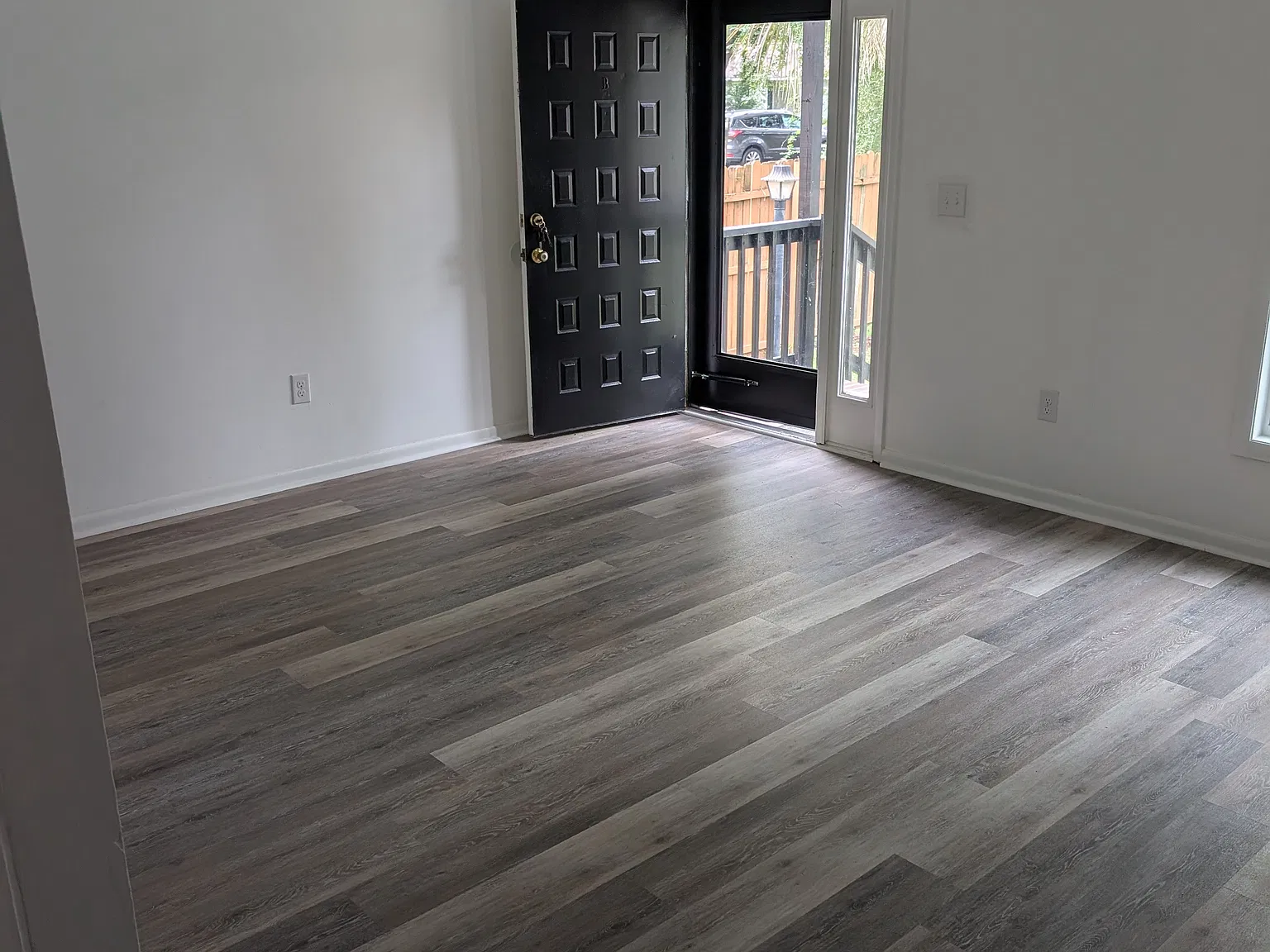 2 bed, 1000 sqft, $2,000 — Photo 3