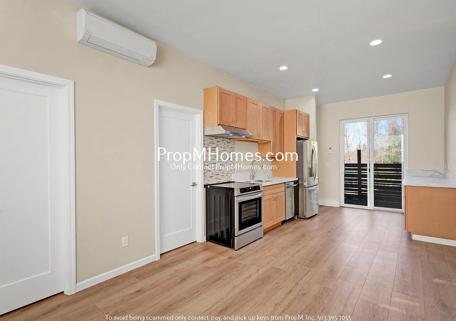 Modern Two Bedroom Gem in Lents! — Photo 4
