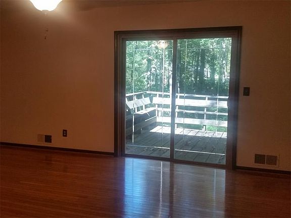 5th image of 6221 S Skyline Dr