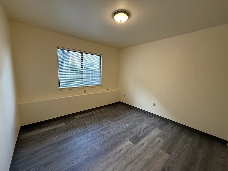 3218 W 2nd Ave — Photo 21
