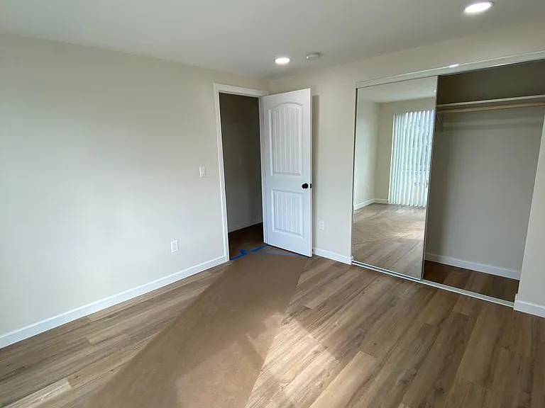 2764 Wilma St — Photo 15