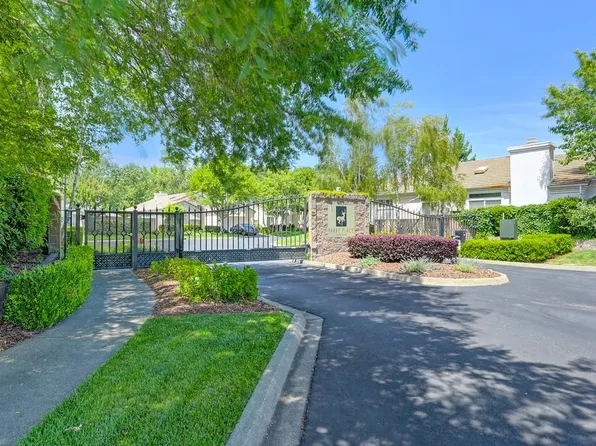 11724 Gold Parke Ln, Gold River, CA 95670